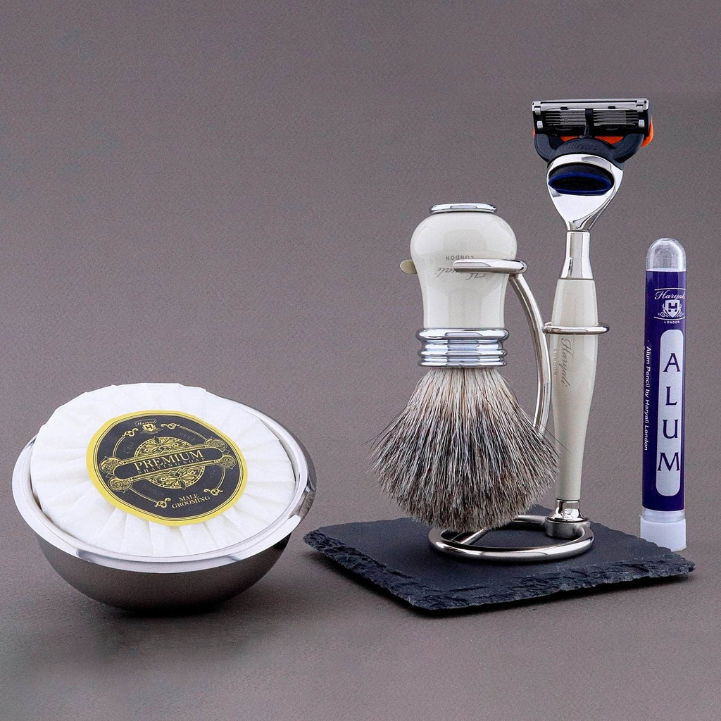 Haryali's Victoria Range Shaving Kit - HARYALI LONDON